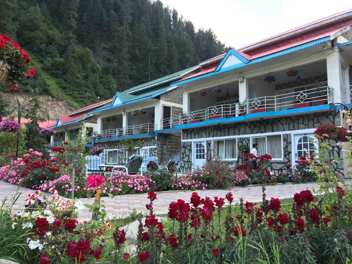 Parhena Cottages Bella Naran Bagian luar foto