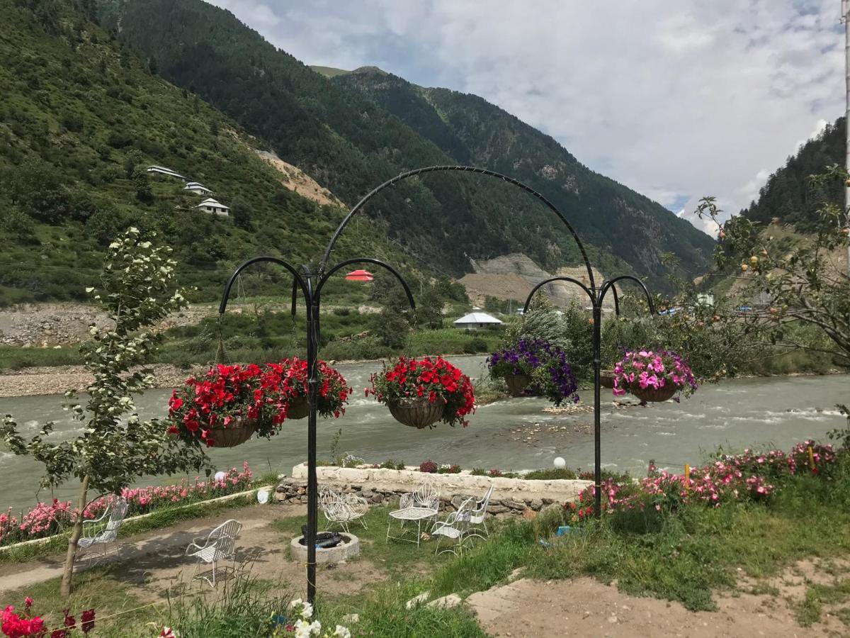 Parhena Cottages Bella Naran Bagian luar foto