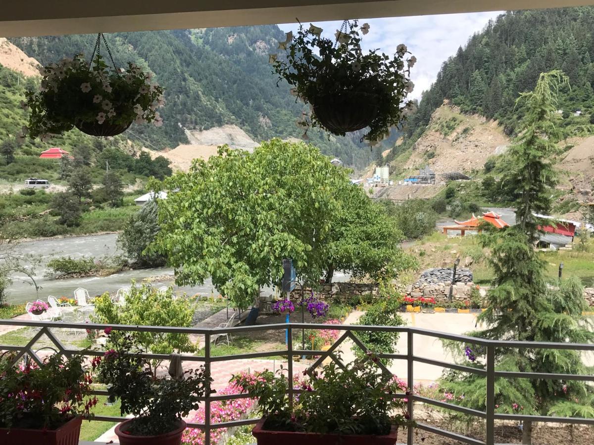 Parhena Cottages Bella Naran Bagian luar foto