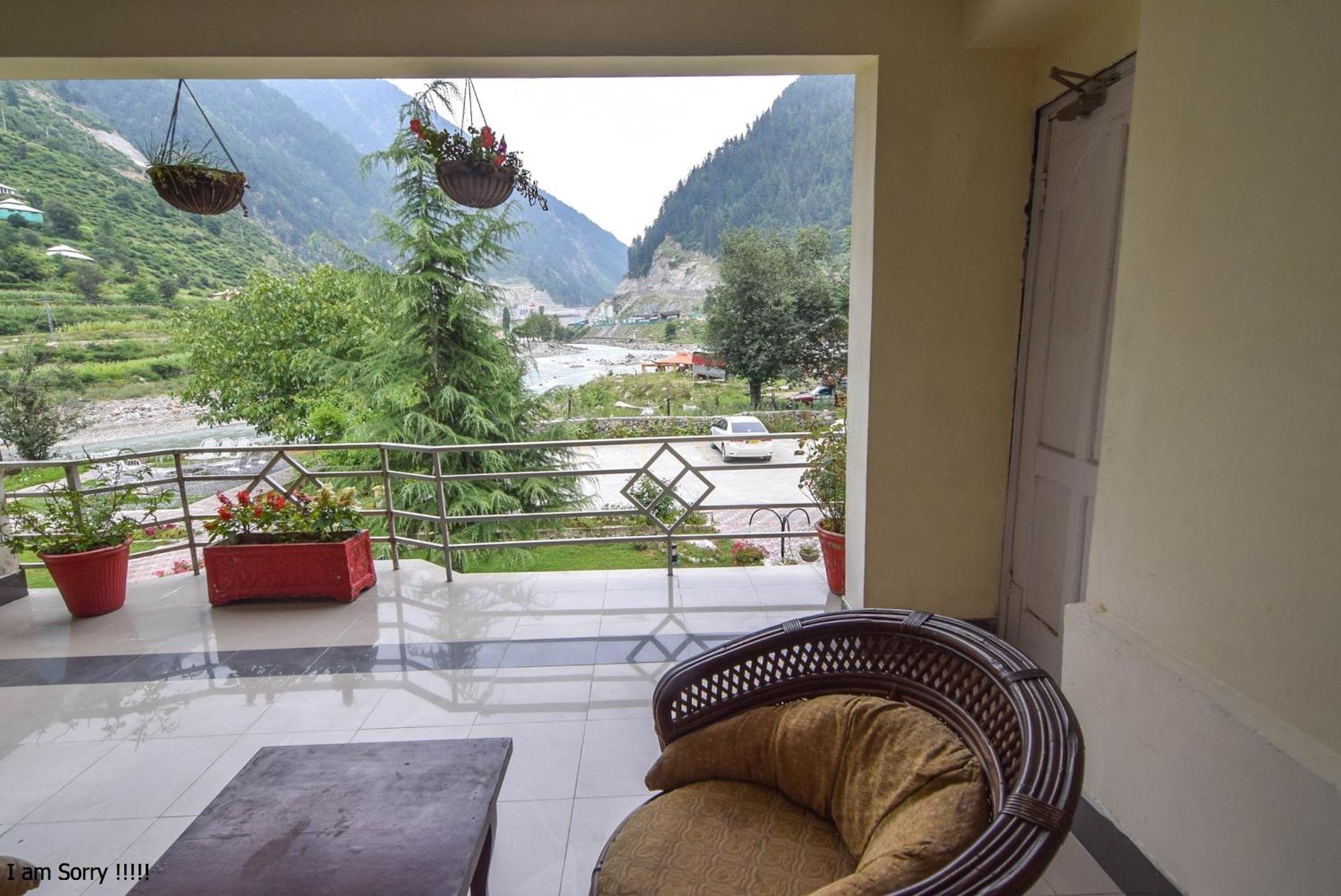 Parhena Cottages Bella Naran Bagian luar foto
