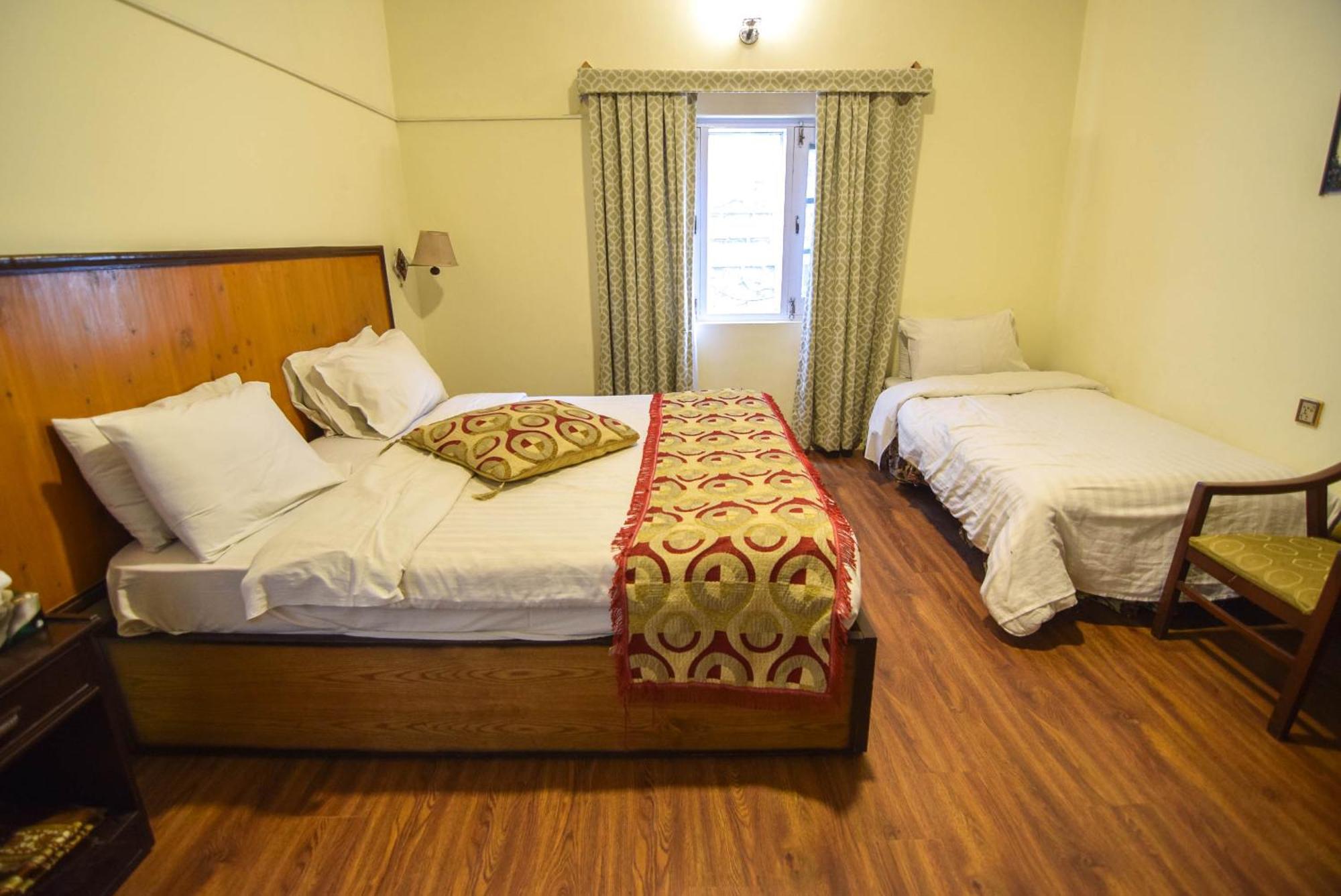Parhena Cottages Bella Naran Bagian luar foto